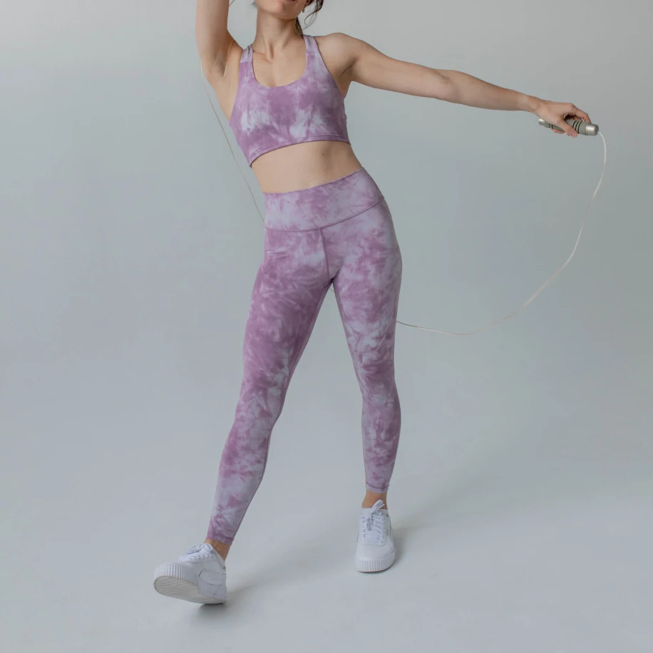 

2021 New Tie Dye 2 Piece Plus Size Ribbed Fitness Women Yoga Set, Short Purple Sexy Workout Ladies Seamless Yoga Bra Legging Set, Accept customzied colors
