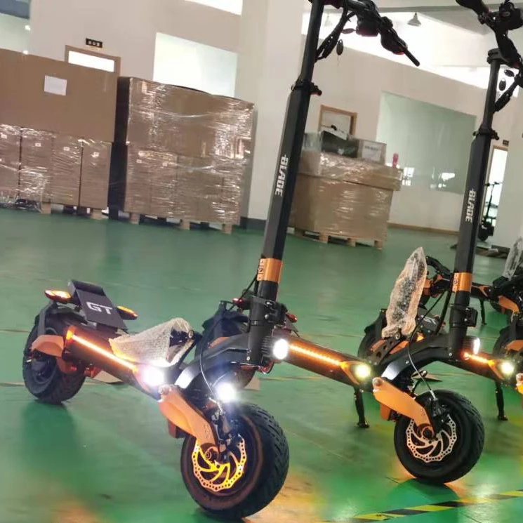 

2022 cheap blade 10 gt 35a 40a controller 1500w x 2 electric scooter on china warehouse, Red and black