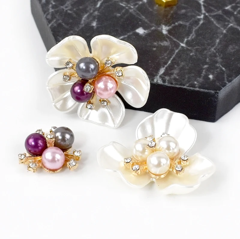 

Deepeel AP2762 DIY Hair Ornament Wedding Bridal Flower Accessories Pretty Faux Shell Pearl Button