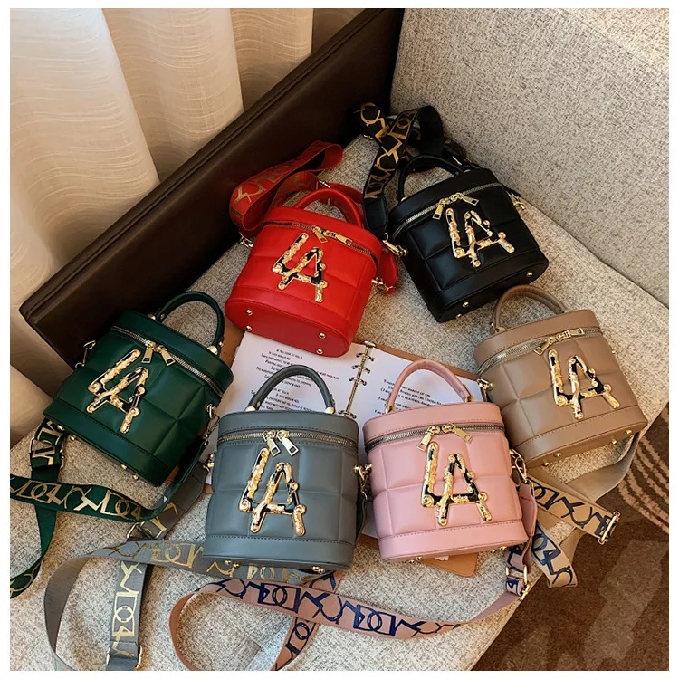 

winter luxury Wholesale LA Shopping Tote bags and Crossbody purse Customized