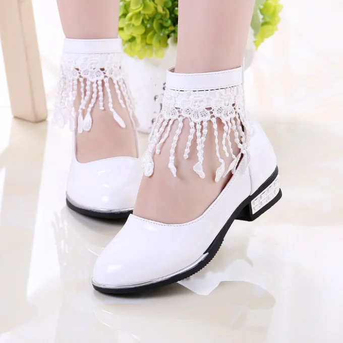 trendy shoes for girl