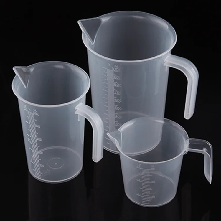 

Wholesale Price Plastic Measuring Cup with Clear ML Markings and Handle
