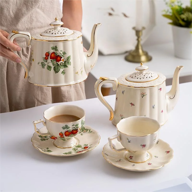 

European style coffee cup gift set Arabic matcha tea set teapot Coffee Cups Luxury gold rim Tea Cups Set with Saucers