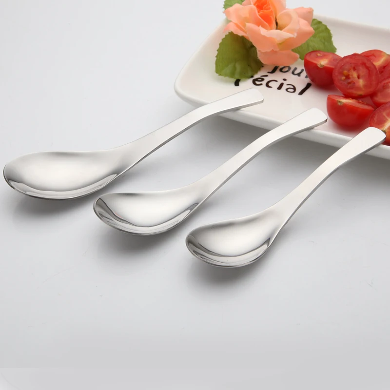 

Restaurant soup spoon set in cutlery silver stainless steel spoons