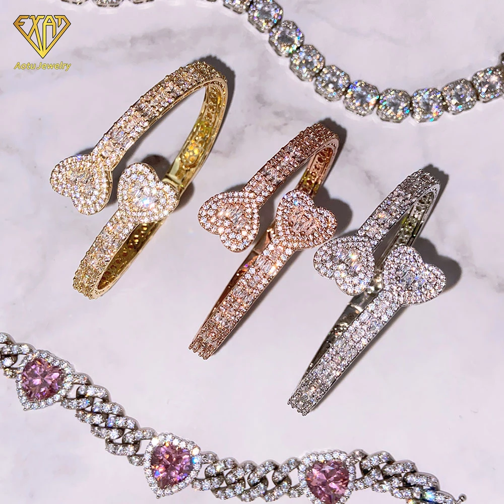 

Aotu special offer jewelry INS Hot Sale women Bangle fashion Shiny Iced Out Heart Bracelet bangle