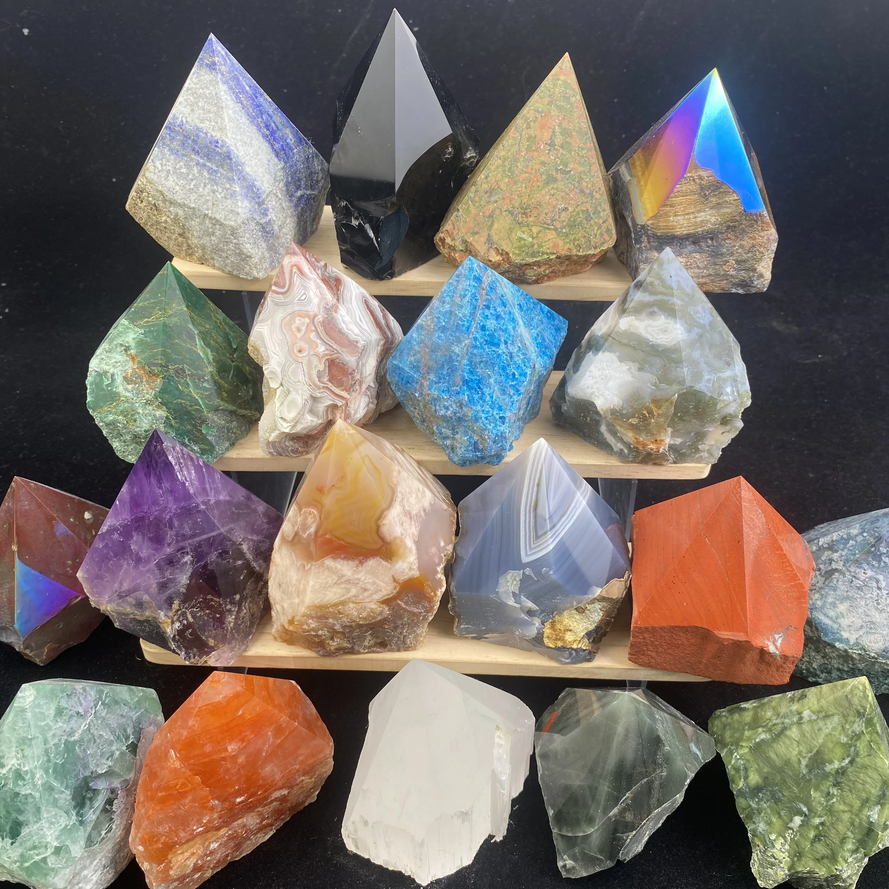 Natural Gemstone Crystal Healing Point Raw Crystal Stone Rough Crystal Tower for Meditation