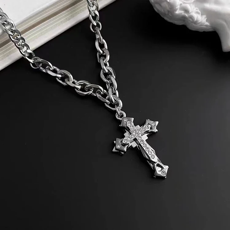 

Y104 Hot Sale Edelstahlarmband Micro Inlay Rhinestone Hiphop diamond cross necklace Ankh Men Cross Pendant Necklace Jewelry