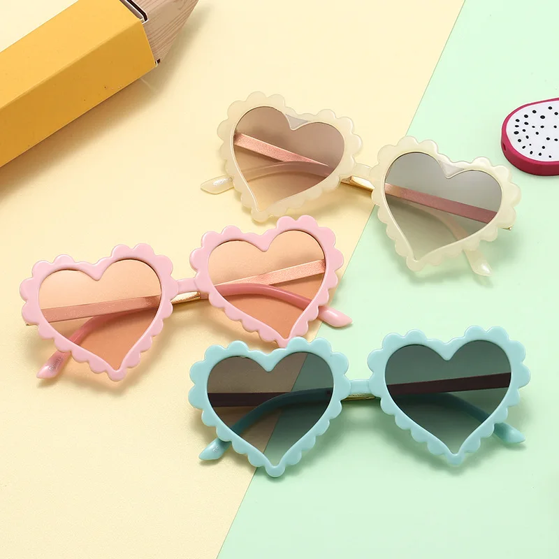 

New fashion cute heart shaped personality flower love children's sunglasses heart kids sunglasses