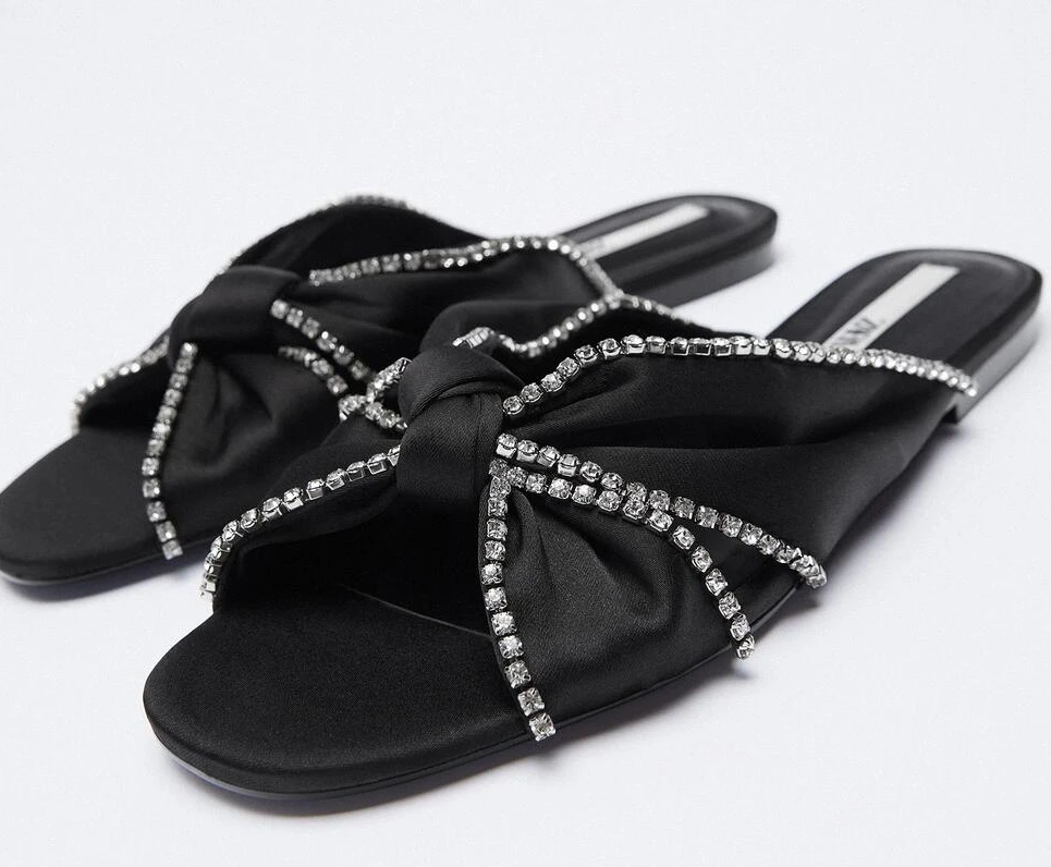 

Summer new water diamond womens shoes black bright slippers wear flat sandals