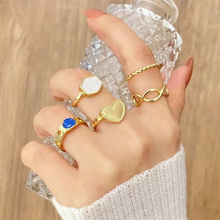 

Wholesale Blue minimalist Gold plated ring set dome flat love heart paper link chain ring Set for women