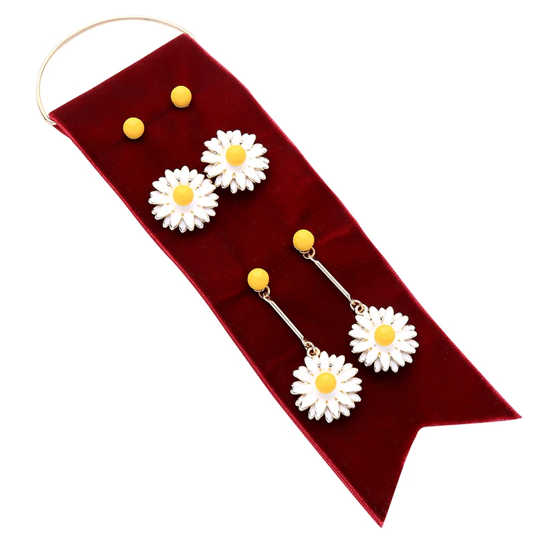 

ed01843c 3 Pairs / Set 2020 Hot Sale Sweet Jewelry White Yellow Flower Women Fashion Pendant Stud Daisy Gold Earrings