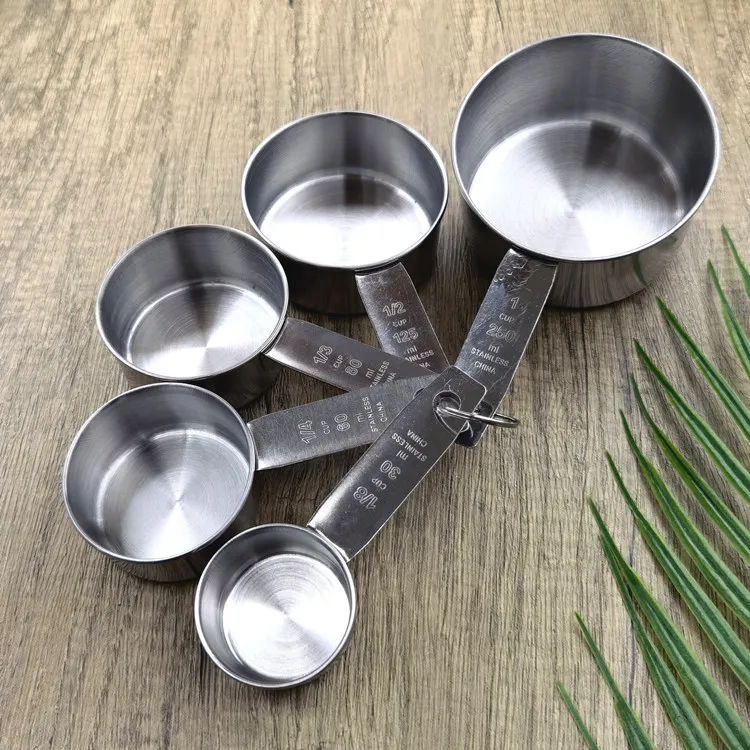 

new arrivals 2021 amazon 5pcs set measuring cups and spoons stainless steel measuring cup scooper measuring instrumentation, Silver