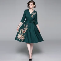

Elegant design V neck slim evening dresses women embroidered banquet vintage dresses