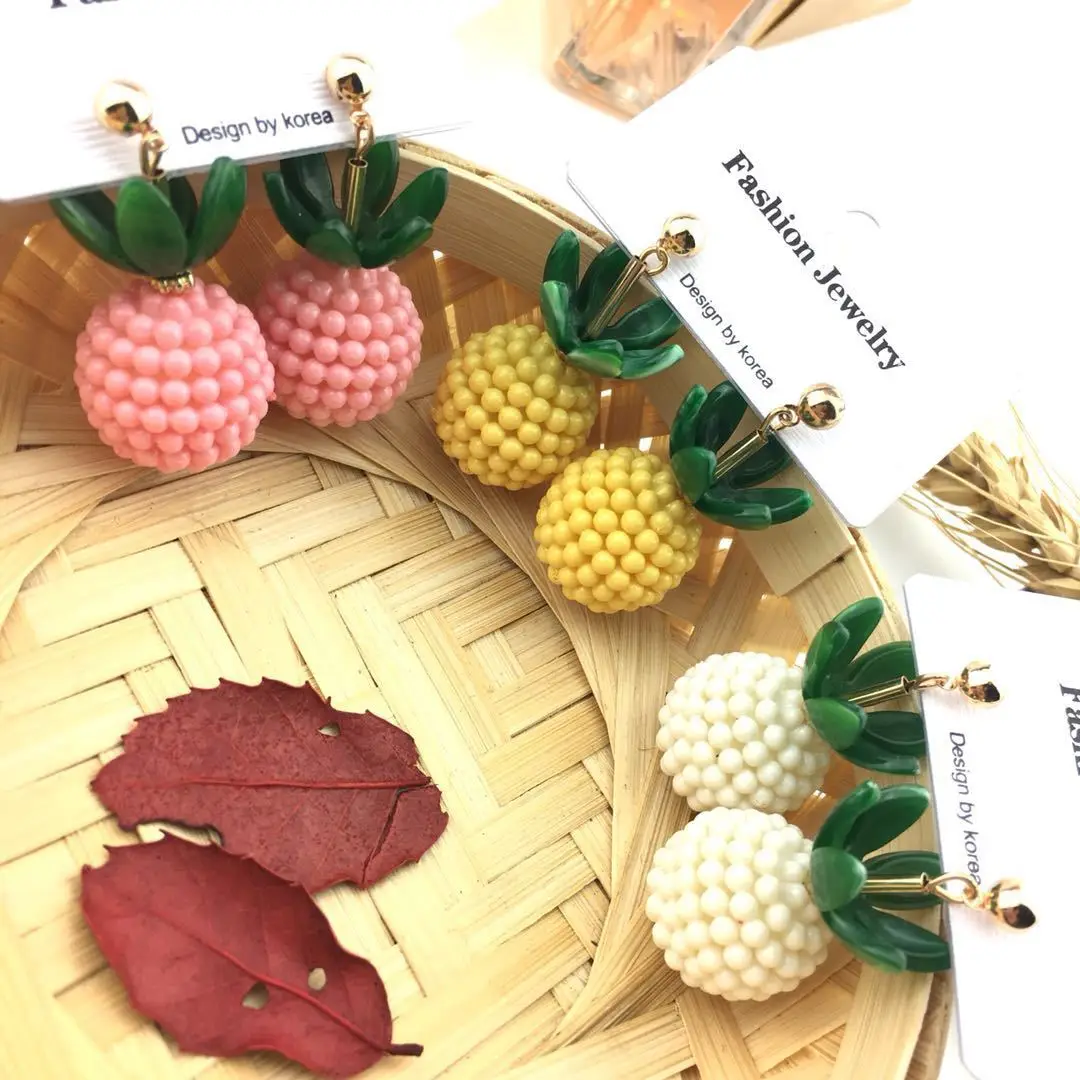 

2021 Han edition contracted creative new lovely fruit acrylic earring, Japan and South Korea pineapple stud earrings