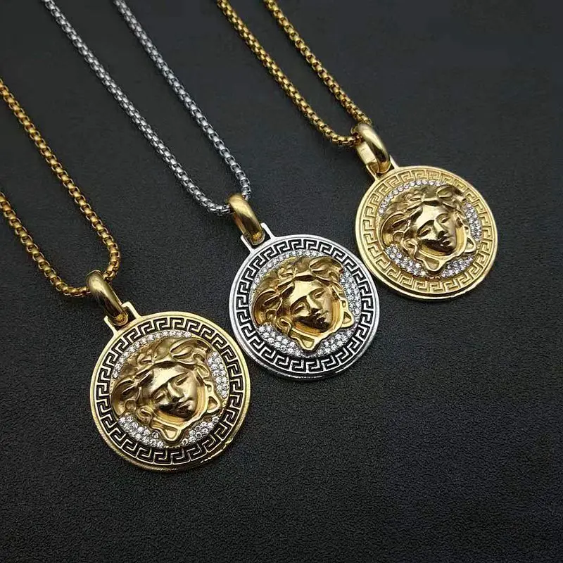 

RFJEWEL 2021 Hip Hop New Arrival Stainless Steel Gold plated Medusa pendant with zircons for men's jewelry