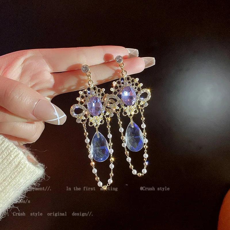 

2021 fashion trendy purple elegent rhinestone chandelier earrings plated