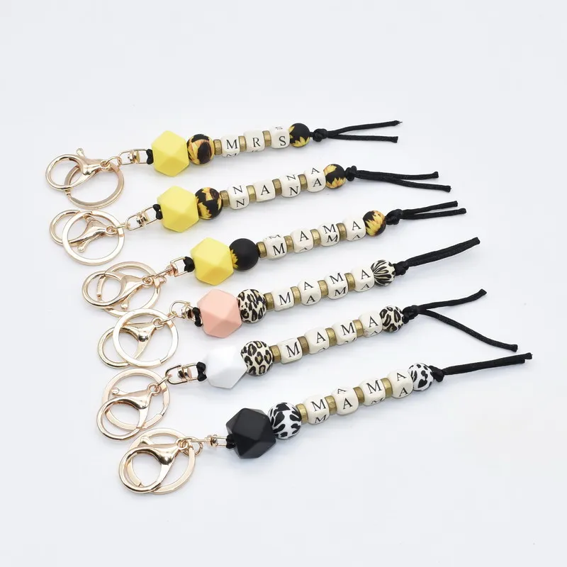 

Women daisy silicone sunflower beads wooden MAMA keychain leopard beaded keyring for mom gift