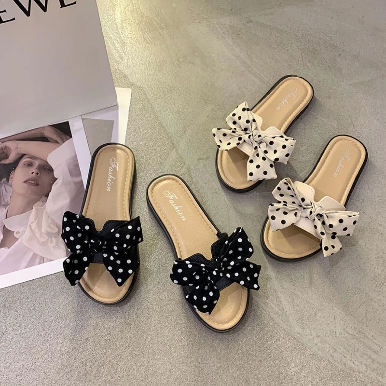 

2021 Hot Fashion Smart Designer Girl Party Dress Slipper Women's Slippers Sandals With bow shoes, 2 colors