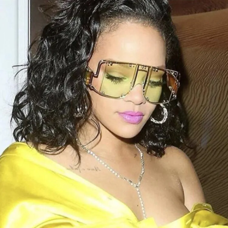 

Rihanna Novelty Metal Frame Fashion Shades Ladies 2021 Luxury Designer Women Sun Glasses Vintage Oversized Sunglasses For Woman, As show /custom colors