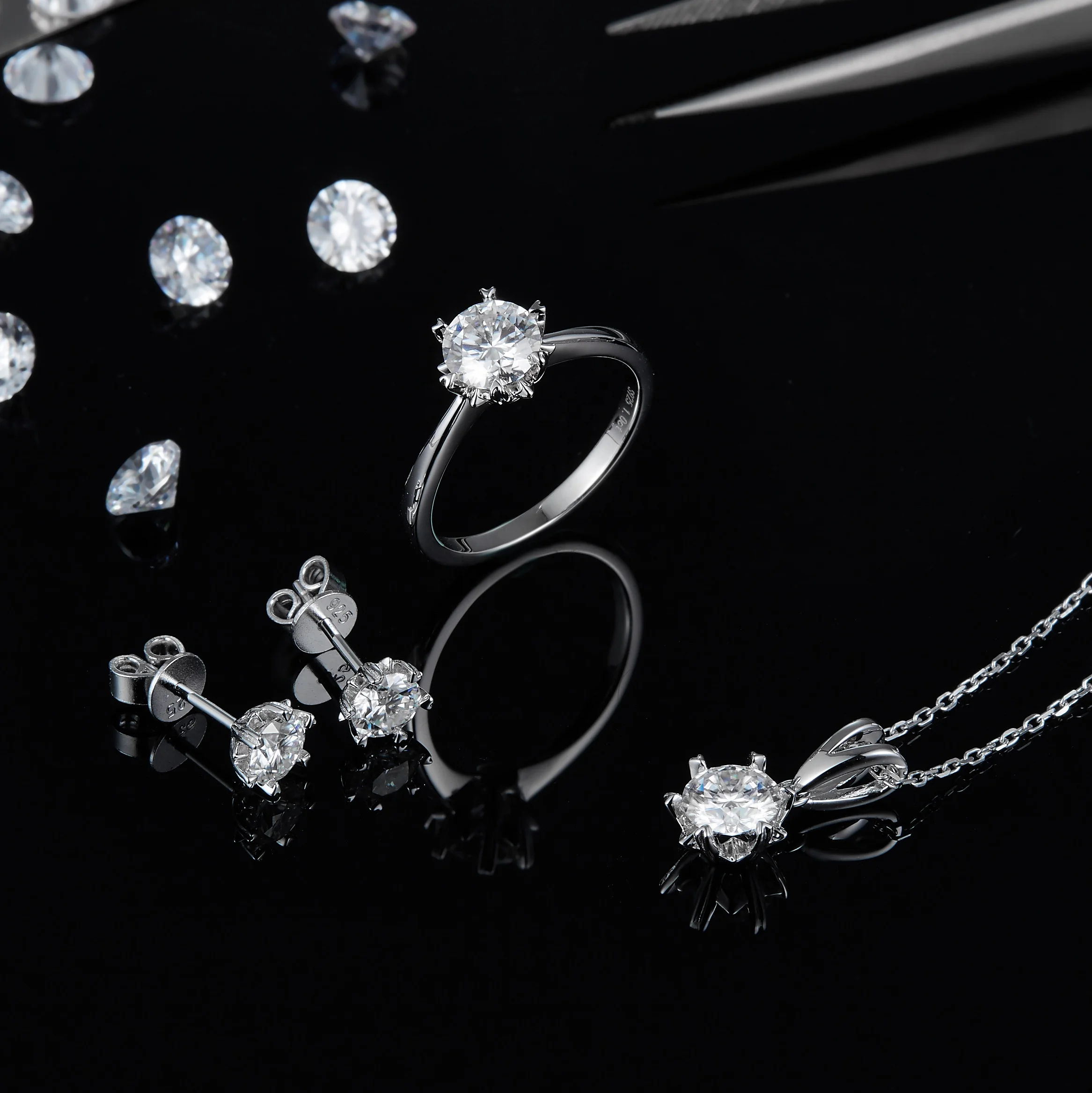 

Abiding Jewelry Wholesale 925 Sterling Silver Necklace Ring And Earing Moissanite Jewelry Set