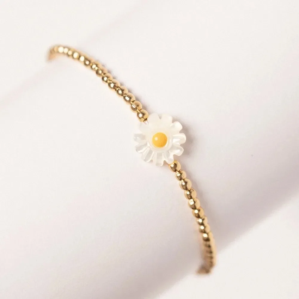 KKBEAD Stretch Jewelry Shell Daisy Bracelet Waterproof Gold Plated 18K Beaded Bracelets