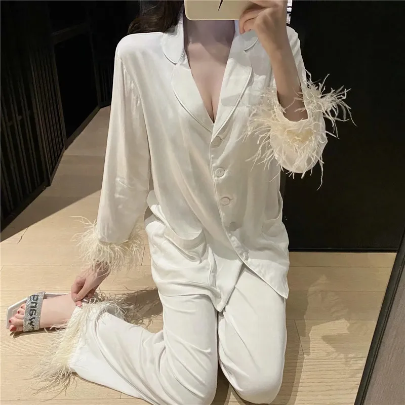 

Trim Silk Women Pajamas Set Ladies Sleeping Wear Custom High Quality Ostrich Feather Lounge Wear Satin Custom OEM ODM Plain Dyed