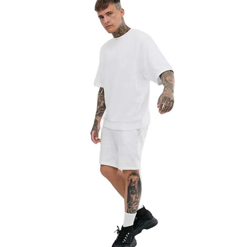 

Wholesale Custom Men Summer Plain Tracksuit Oversized Tshirt Shorts White Men Tracksuit Set