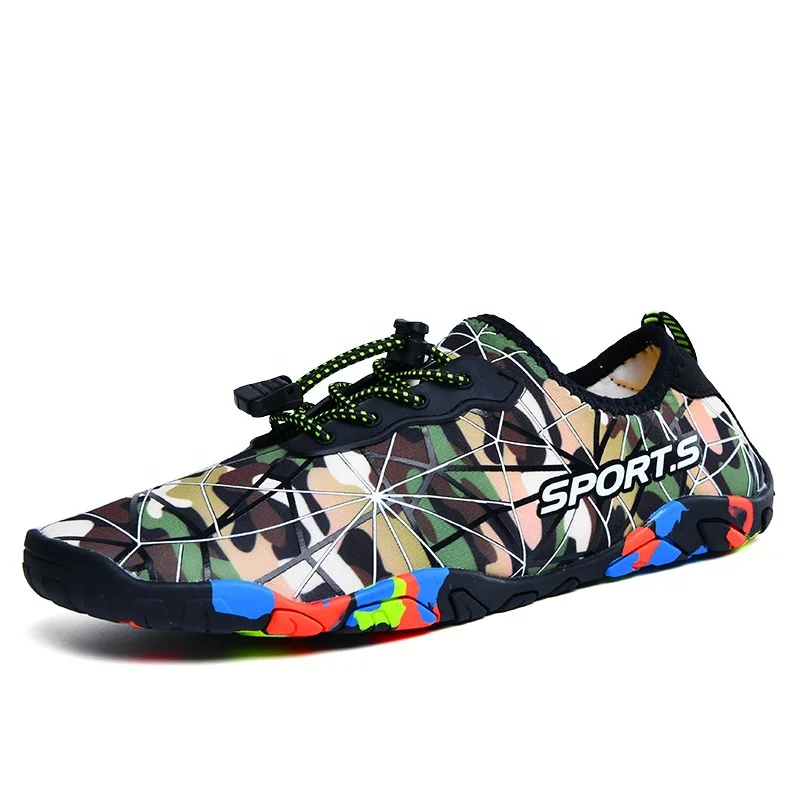 

2020 Unisex Beach Aqua Shoes Men Breathable Water Sports Shoes, Picture showed