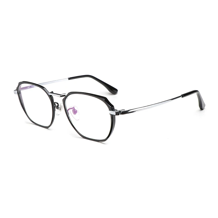 

Size  Design Titanium Eyeglasses Optical Frame Glasses