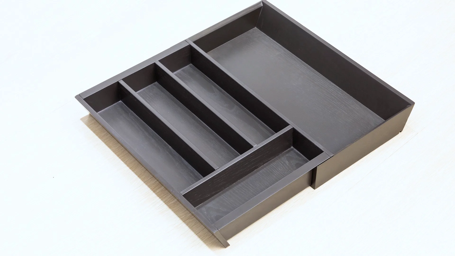 Wooden Expandable Cutlery Tray Kitchen Utensil Organizer Adjustable