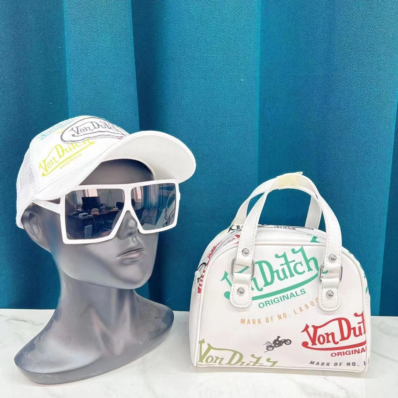 

2022 Purse New Arrival Dutch Graffiti Women's Tote Bags Hat and Purse Set Luxury Designer Women Handbags, Customized color