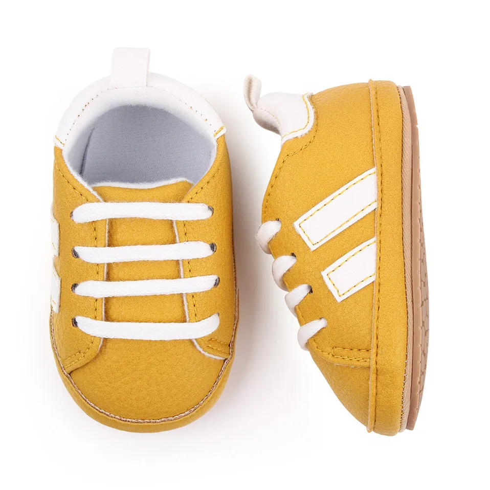 

Two Striped PatchWork Baby Shoes For Boys Girls Hard Sole Shoes Spring Bebes Sneakers Toddler Newborn Shoes First Walker