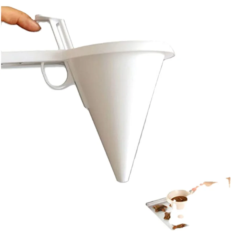 

Cream Frosting Batter Funnel Hand-held Cupcake Portion Chocolate Dispenser Baking Tool