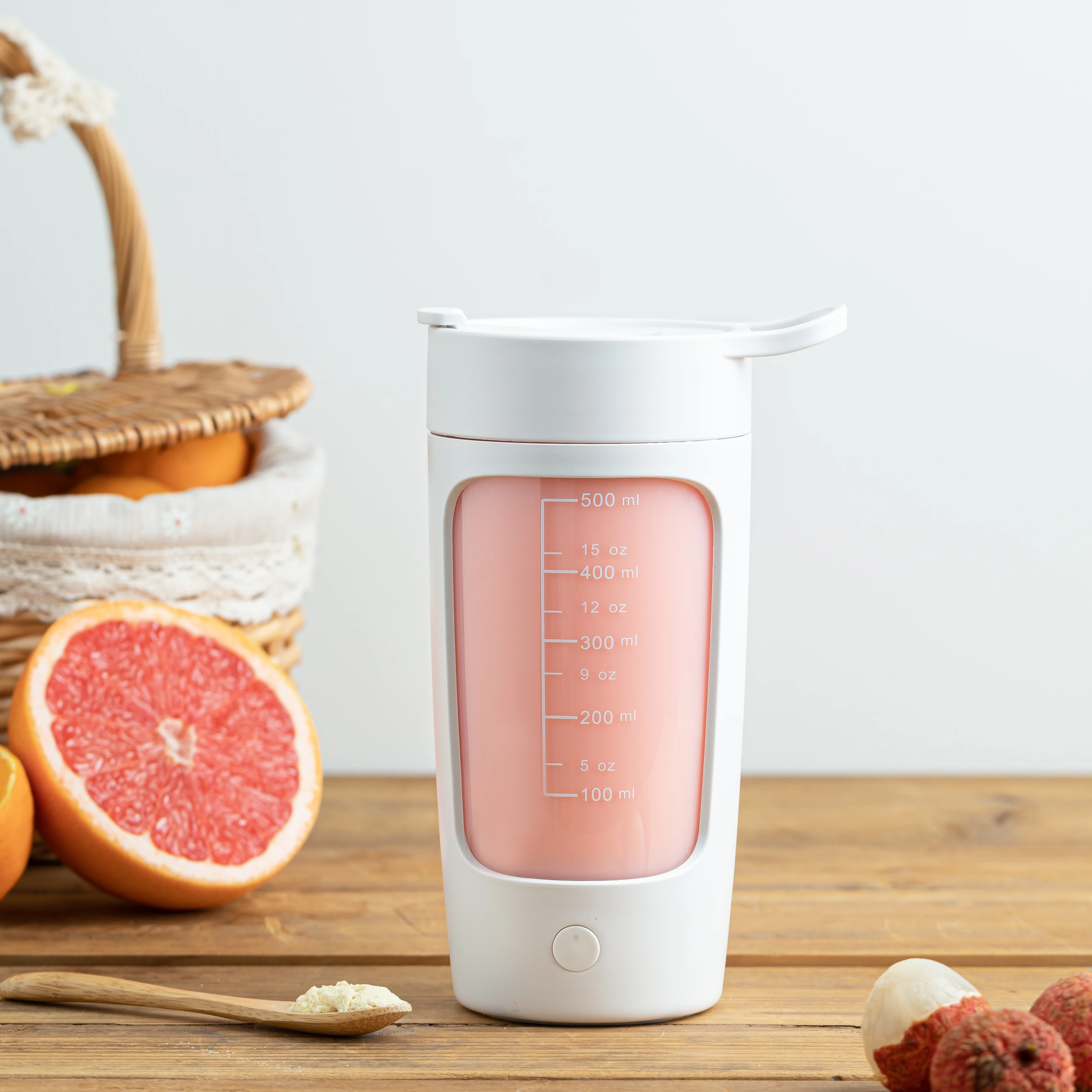 

New Sports 650ML Electric Shaker Bottle For Protein Powder Rechargeable Mixer Milk Shaker