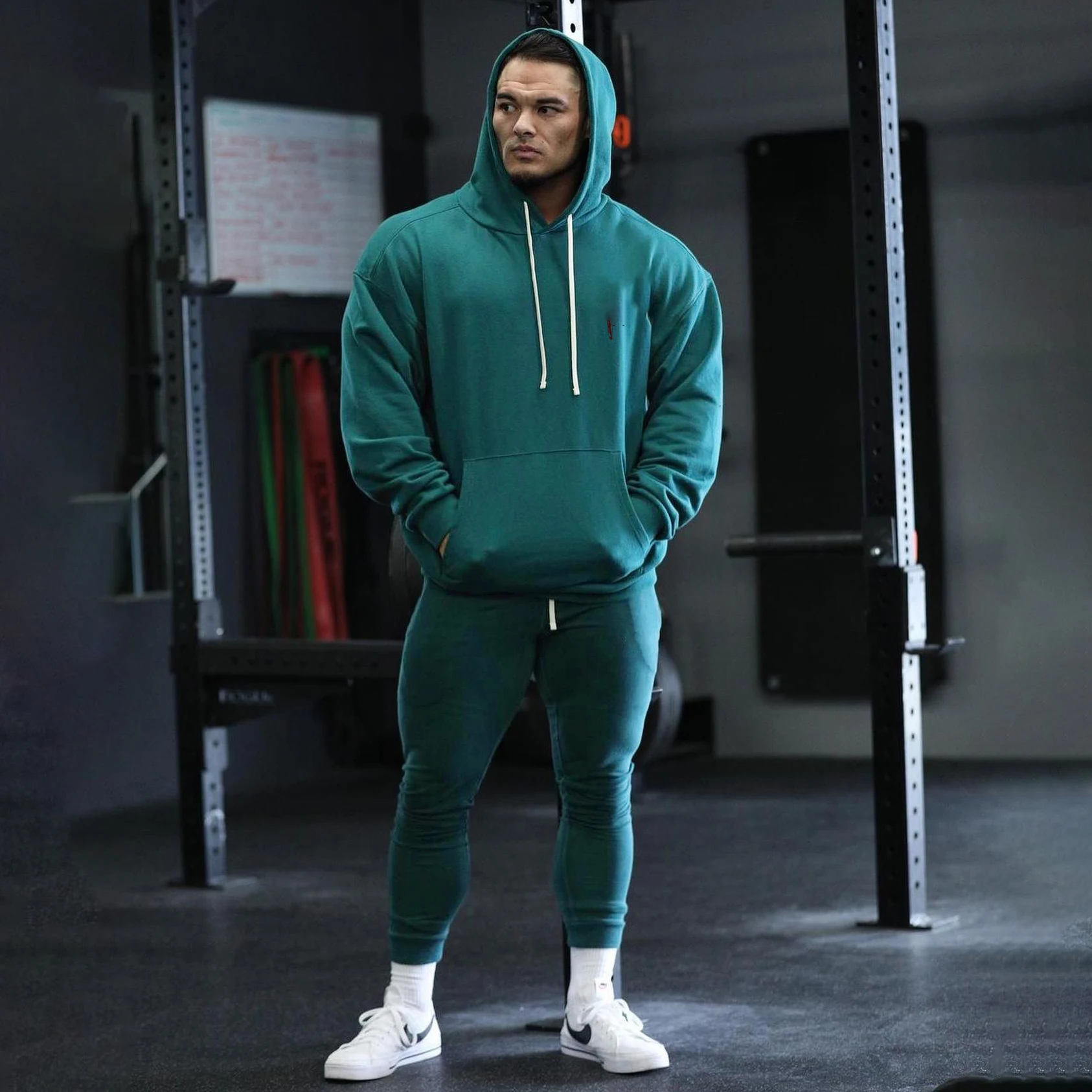 

New Design Leisure Plus Size Pull Over Hoodies Solid Color Cotton Breathable Hoodies Crew Neck Big Pockets Hooded Sweat Shirt, Picture shows