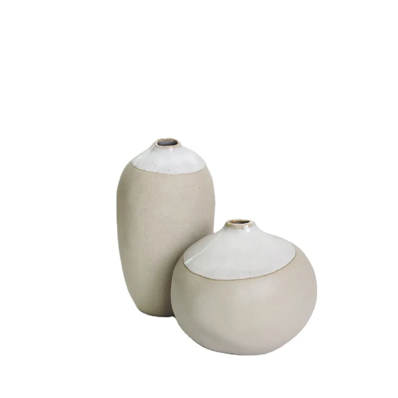 

Round shape natural clay stoneware ceramic flower vases with white reactive glaze for home decor