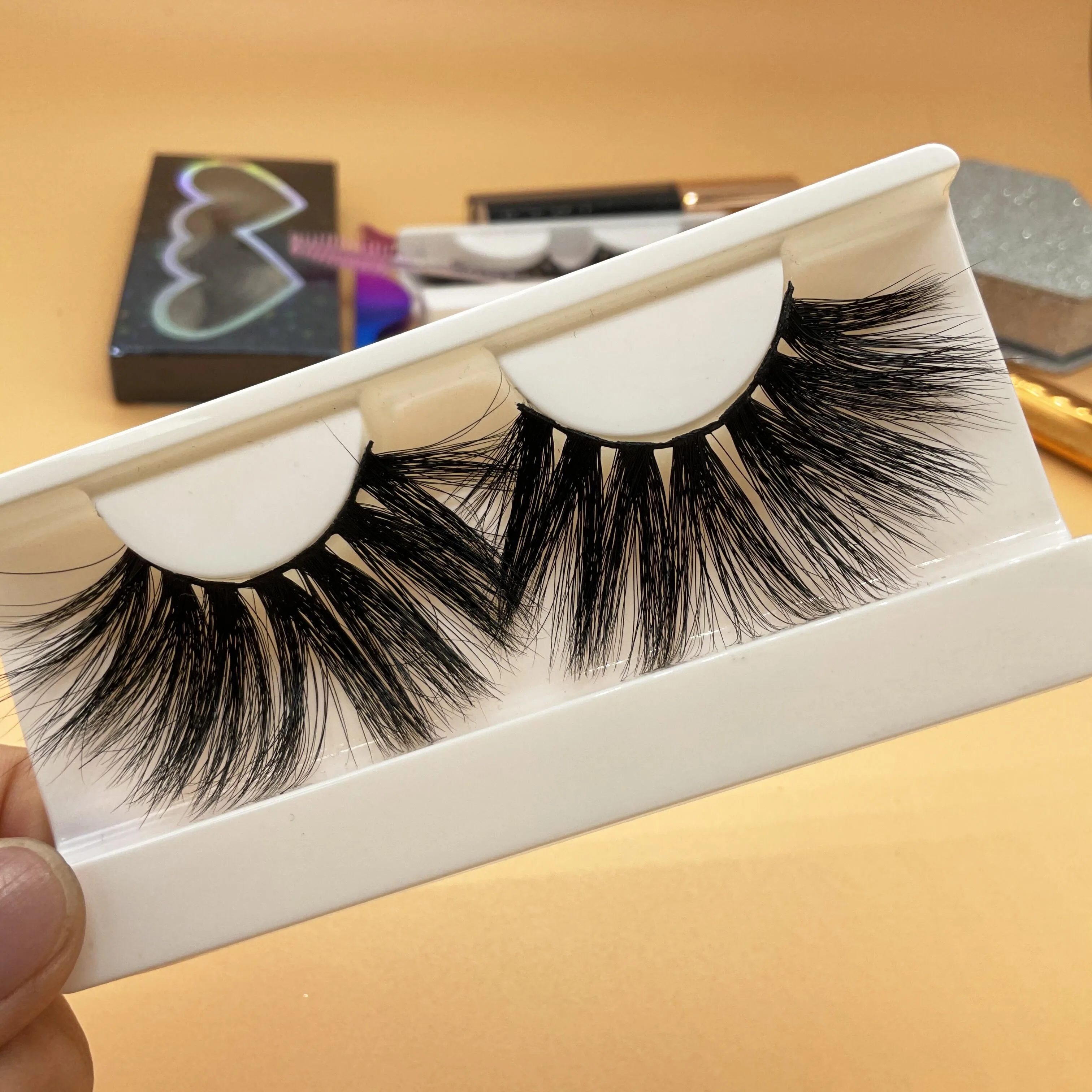

Wholesale fluffy faux mink eyelashes handmade 3d 100% mink 25mm eyelashes bulk butterfly full strip lashes, Black