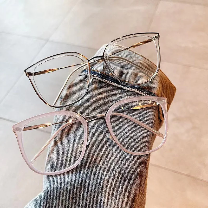 Anti-blue Light Clear Pink Black Eyeglasses For Women Vintage Alloy Square Cat Eye Computer Myopia Glasses Frame Female Shades