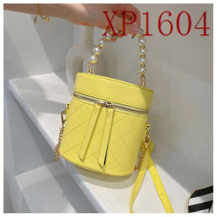 

XP1604 New small fragrance pearl handbag high texture chain messenger bag