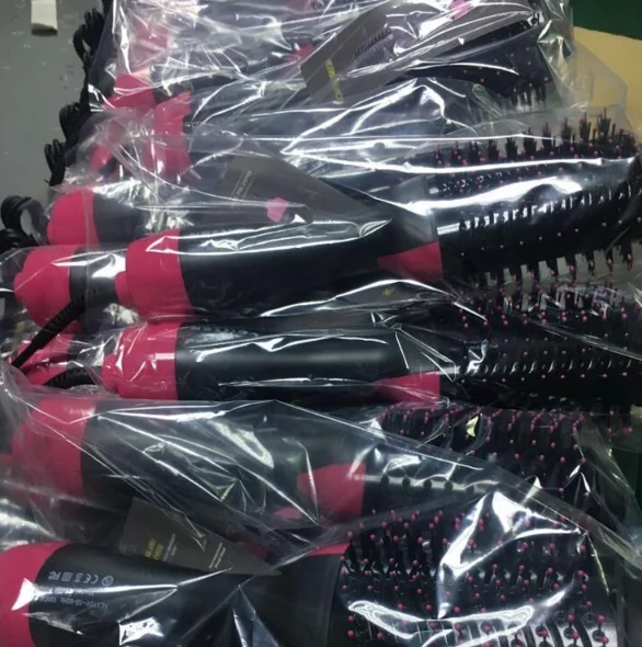 REVLON One-Step Hair Dryer And Volumizer Hot Air Brush black