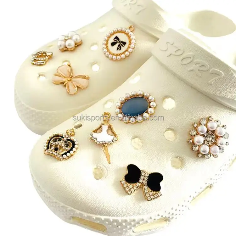 

Cheap Customized Metal Decorative Buckles Shoe Charms For Women/kids Gifts