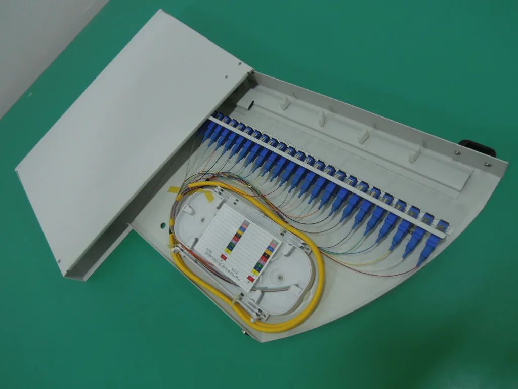 19英寸機架安裝光纖 odf sc/apc 12 核心