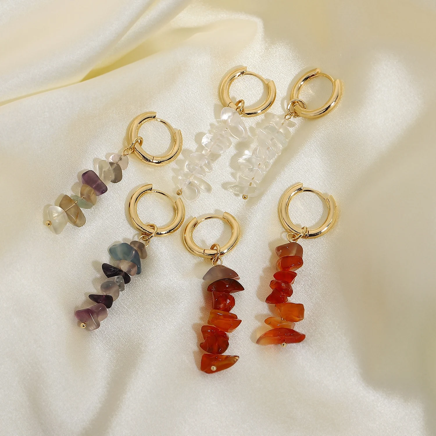 

2021 New Trend Natural crystals Huggie Earrings Purple Red Clear Crushed stone beads drop earrings For Women Girls, Gold plated