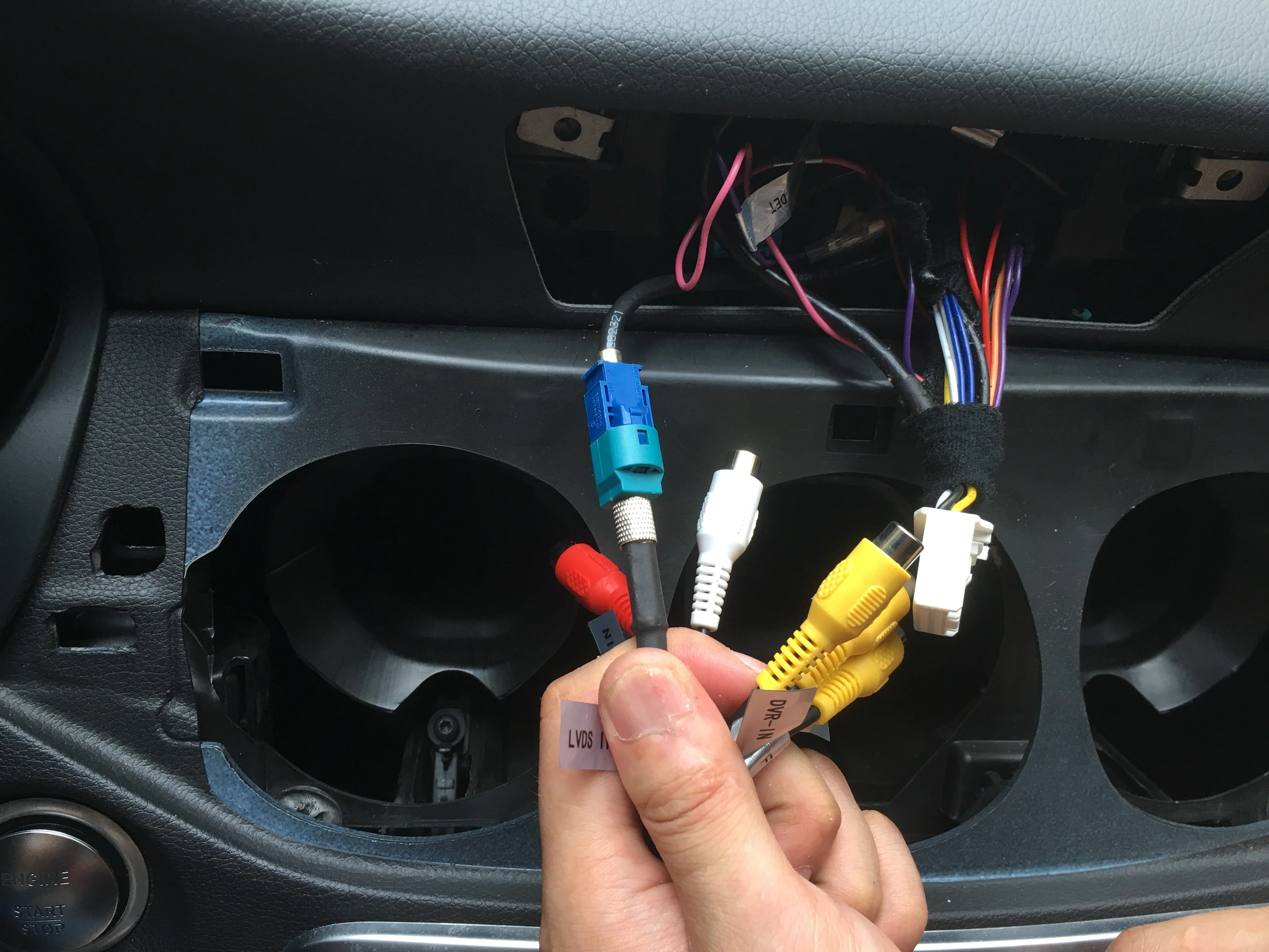 
12.3 Inch Android 10.0 Qualcomm Car Video Multimedia GPS Navigation For Mercedes Benz E Class W212 Stereo With Wireless Carplay 