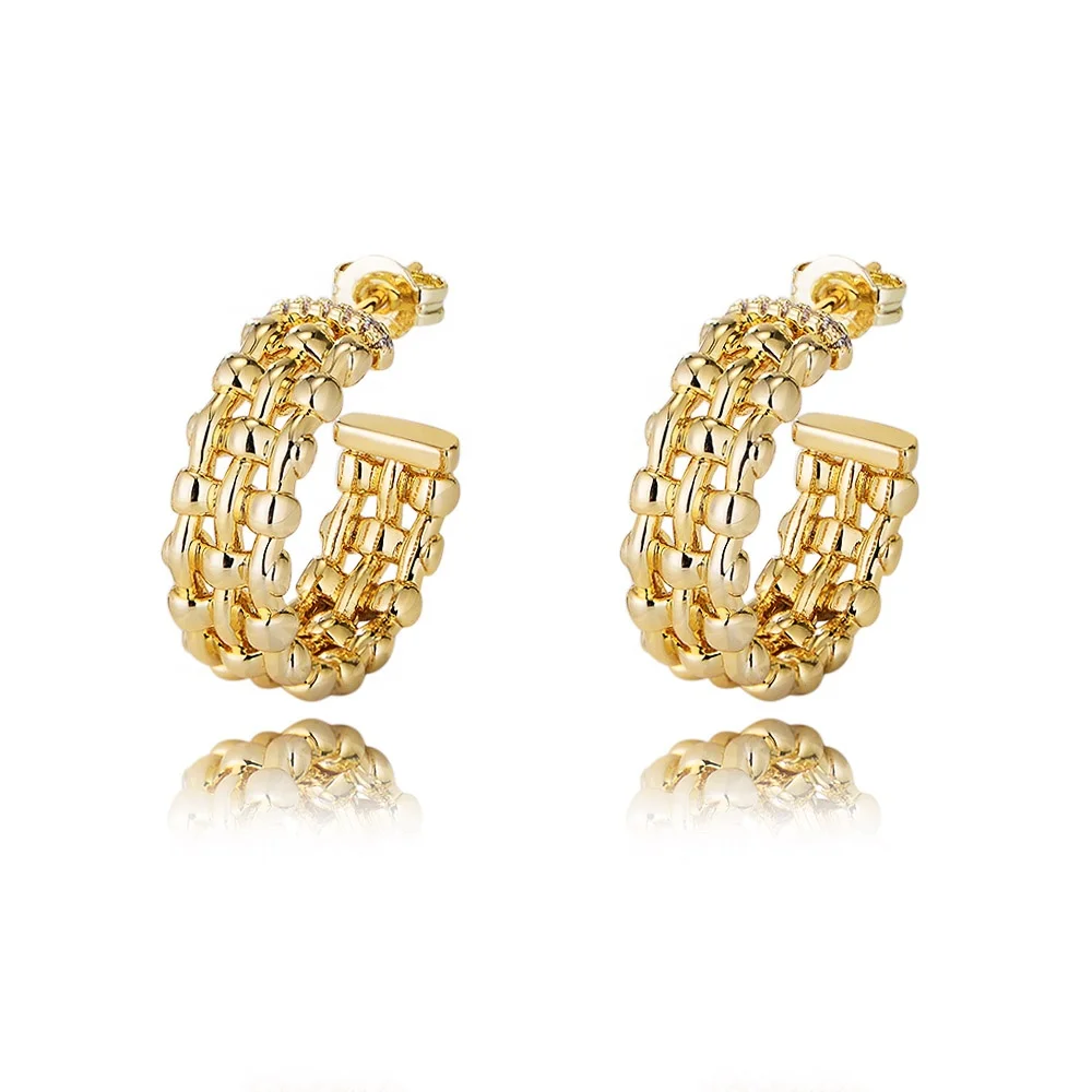 

Artistic Design Dainty Grid Hollow out CZ Stud 18k Gold Plated brass weave cuff Huggies Earrings For Party Banquet Jewelry