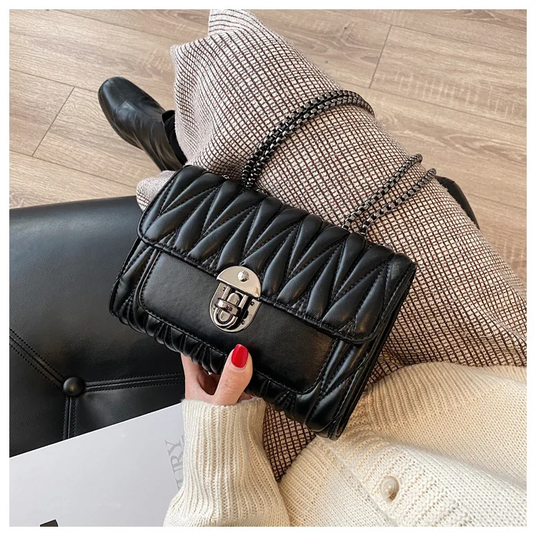 

2021 Latest Wholesale Popular Handbags Crossbody cheap Bags Luxury branded Bags Purses For Female