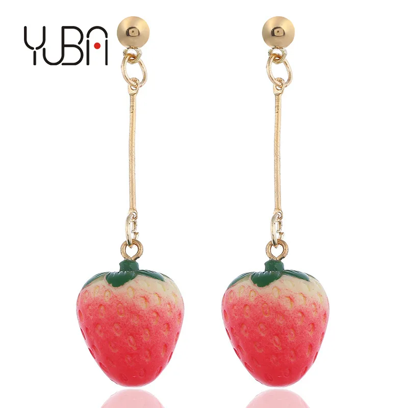 

2020 New Arrival Korea Creative Cute Fruit Jewelry Long Stick Delicate Red Strawberry Pendant Earrings, Picture