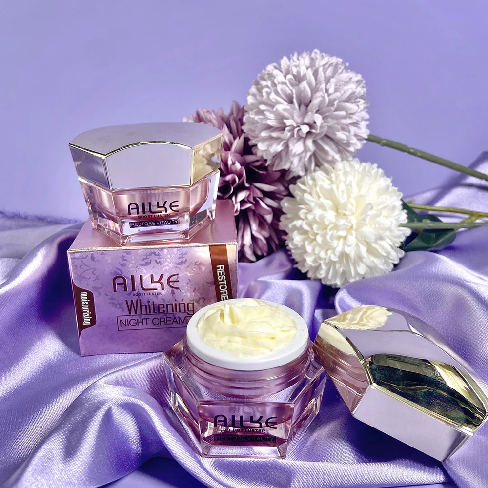 

Anti-aging Lightening Restore Vitality Whitening Night Cream Face Whitening Cream 20 g, Yellow