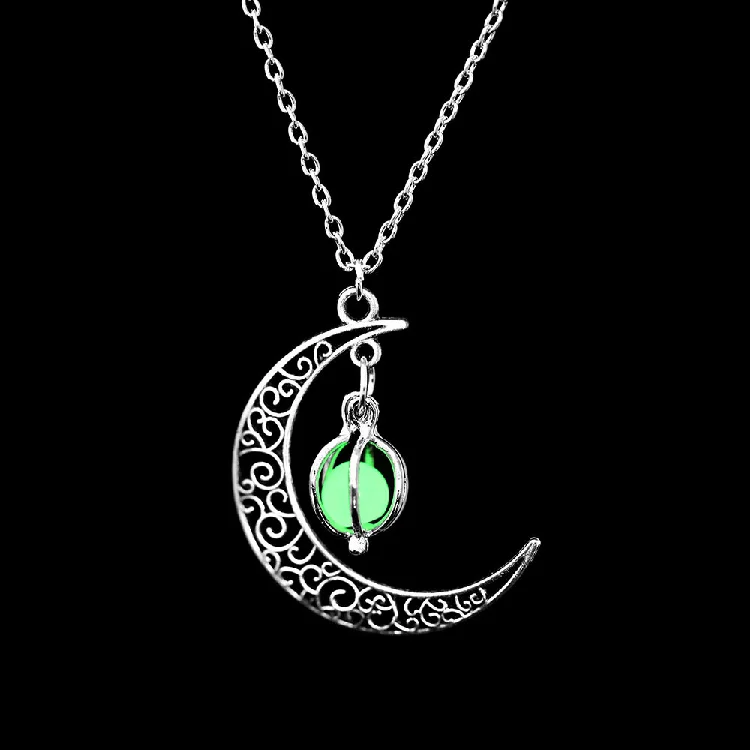 

Wholesale Jewelry Silver Plated Crescent Shaped Pendant Luminous Stone Beads Glow In the Dark Moon Necklace for Women Gift