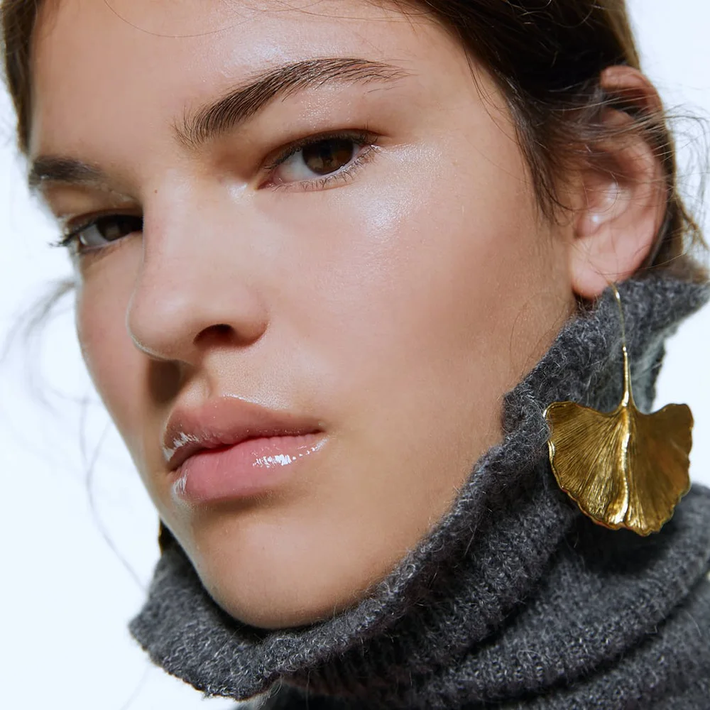 

5008451 Fashion jewelry new vintage earrings fashion temperament long big golden women leaf earrings